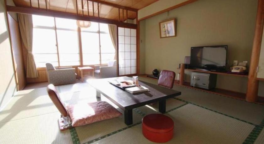 Hotel New Katsura Sado Exteriör bild