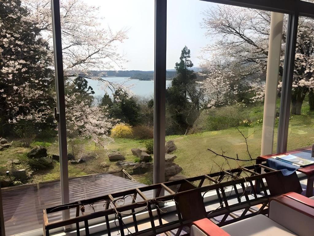 Hotel New Katsura Sado Exteriör bild